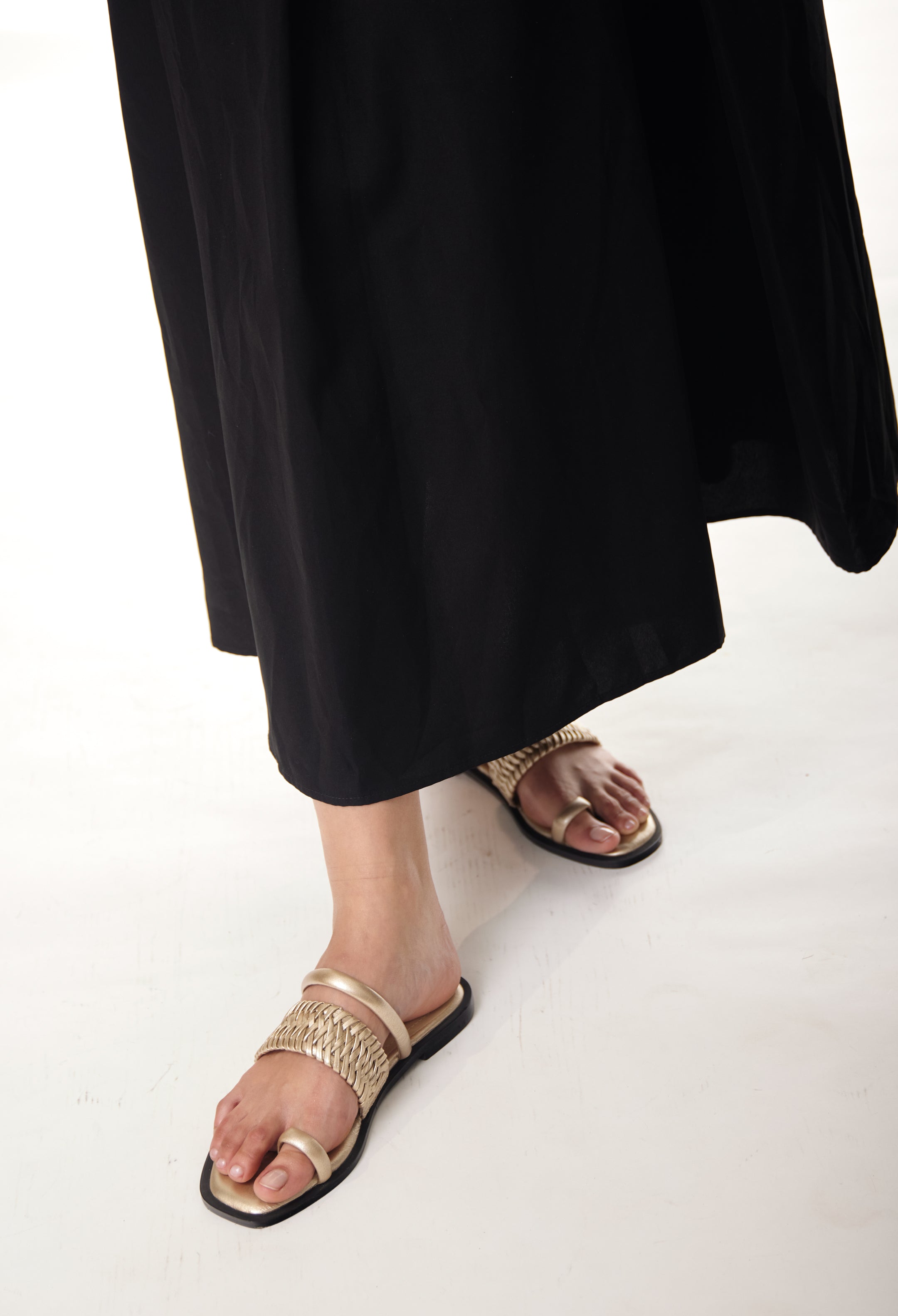 ALLEGRA GOLD SANDALS