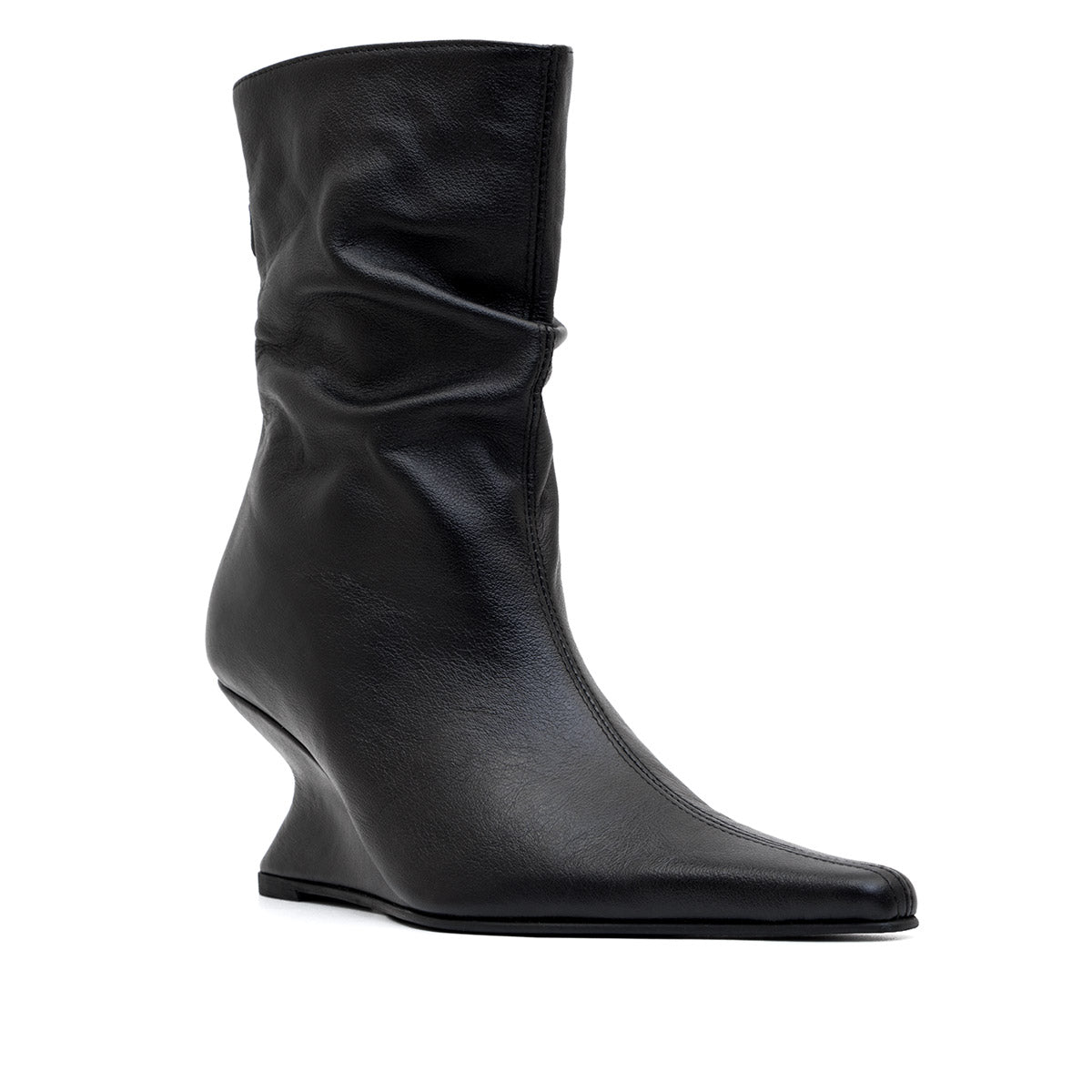 JULIA BLACK BOOTIES X HELENA FADUL