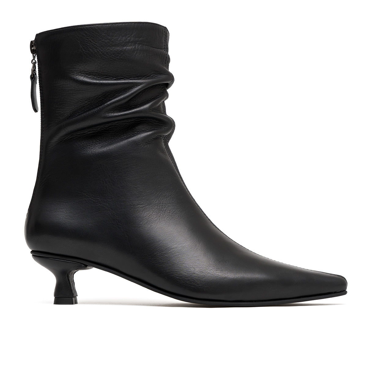 AGATTA BLACK BOOTIES