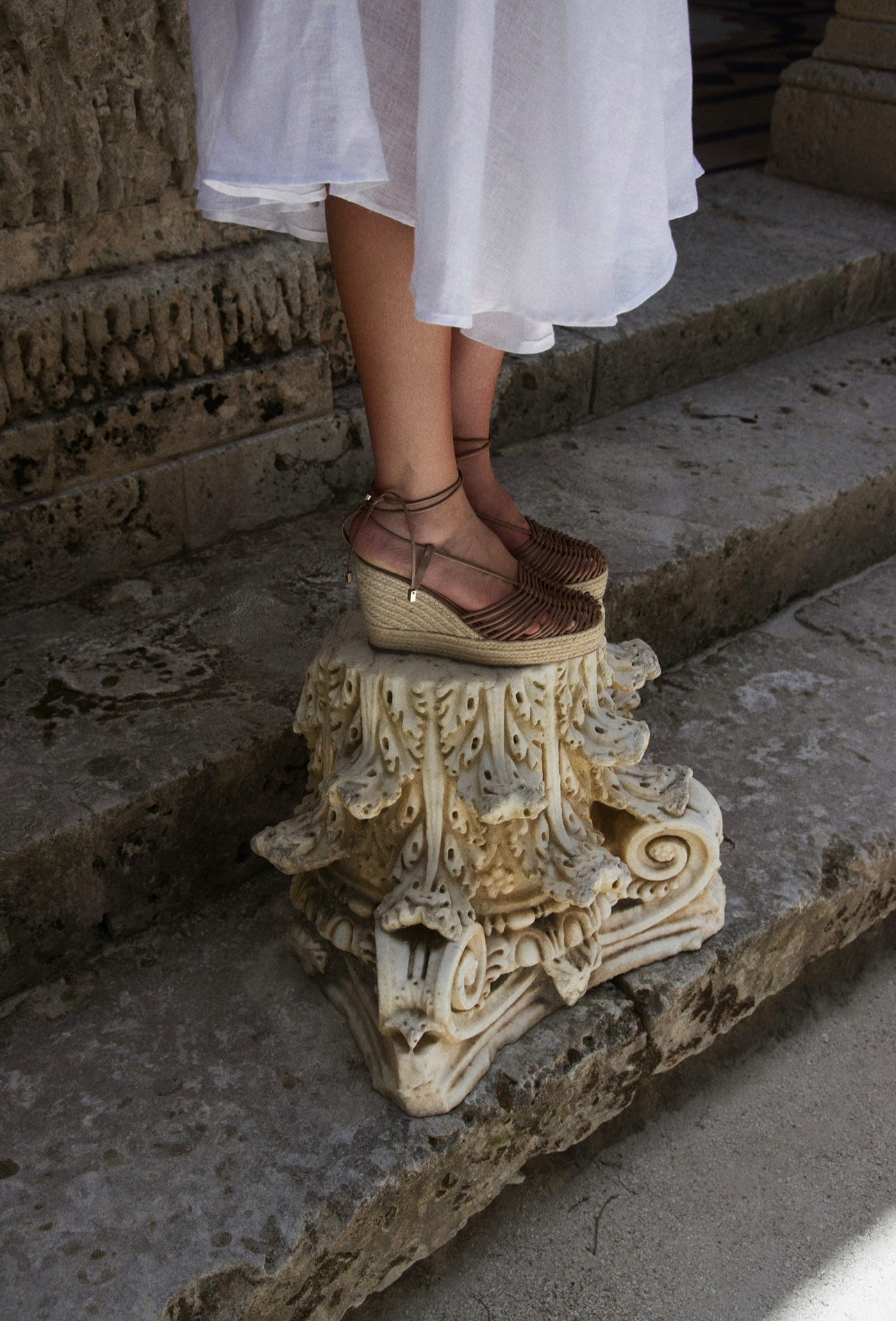 KAIA HONEY SANDALS